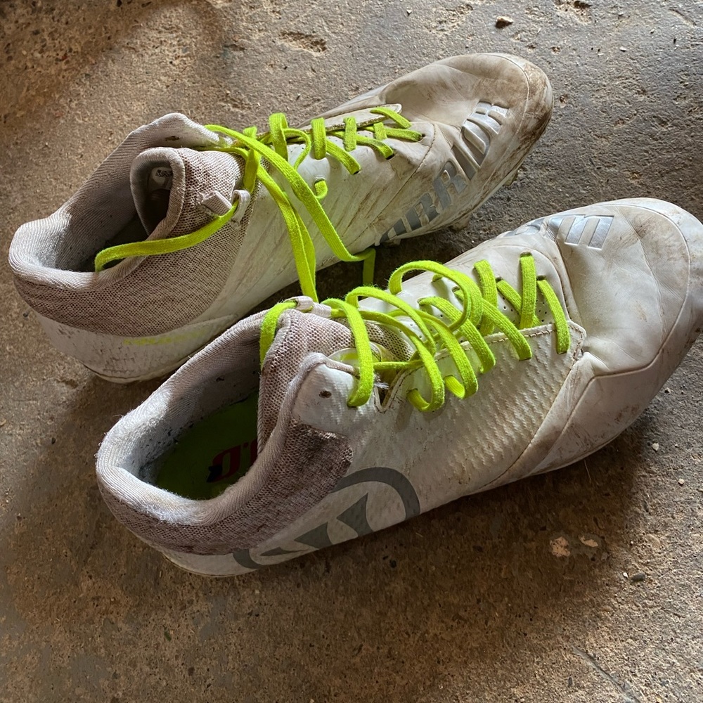 Warrior lacrosse cleats